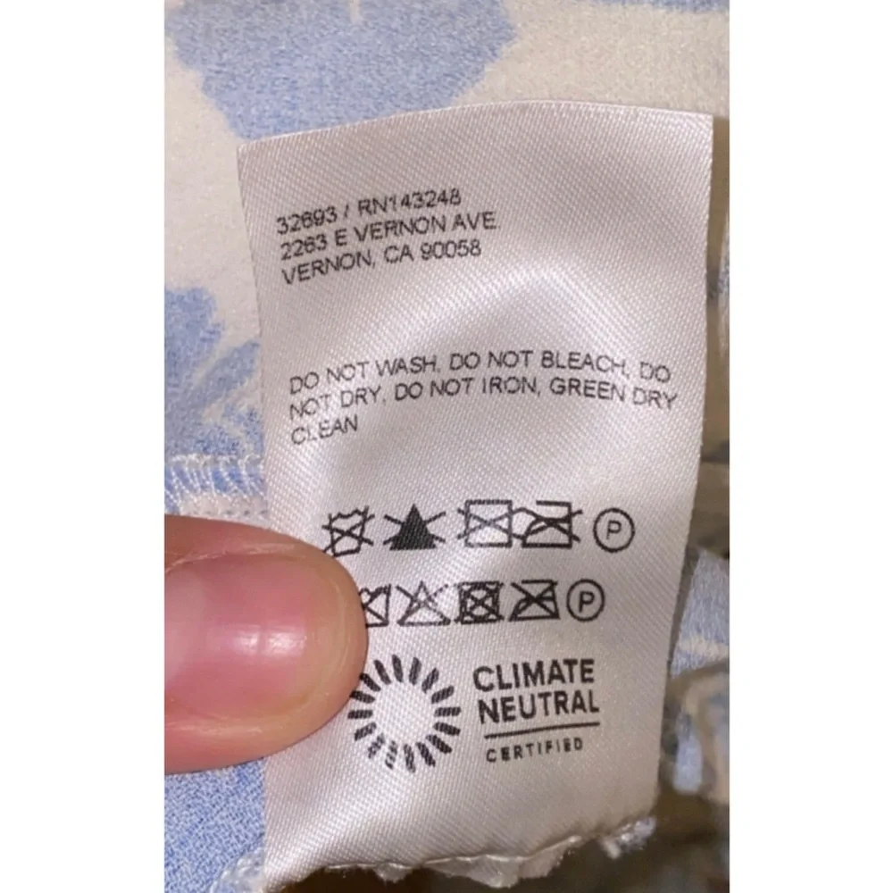 Reformation Reign Top Olympia White Blue Floral Smocked Long Sleeve in size 2 - Picture 7 of 15